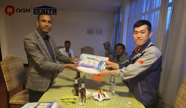 नयाँ QGM QT6 ब्लक बनाउने मेसिन उत्पादन लाइन नेकेम्टेमा युद्धपछिको पुनर्निर्माणको लागि पूरा भयो।