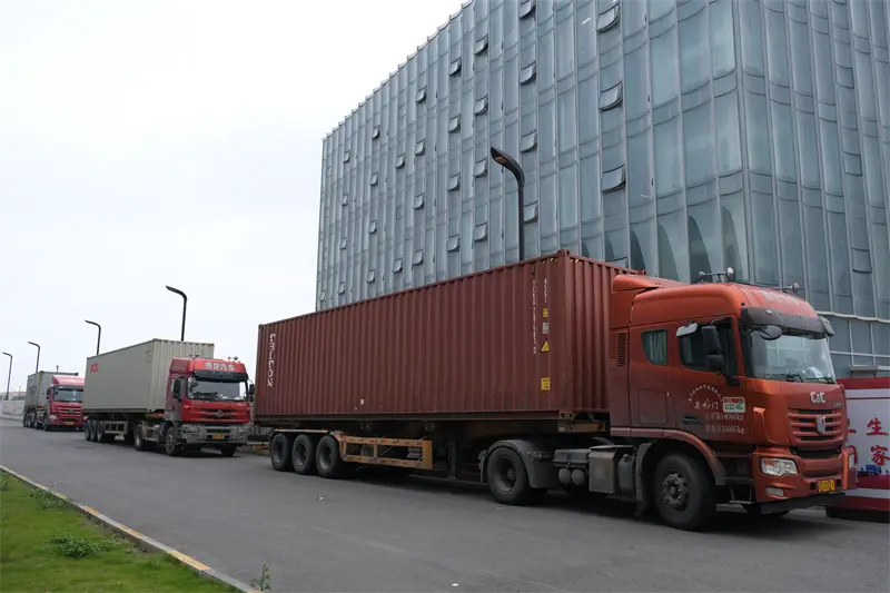 QGM ईंट बनाउने मेसिनहरू मध्य पूर्वमा पठाइयो, क्षेत्रीय निर्माणलाई नयाँ छलांग अगाडि लैजान मद्दत गर्दै